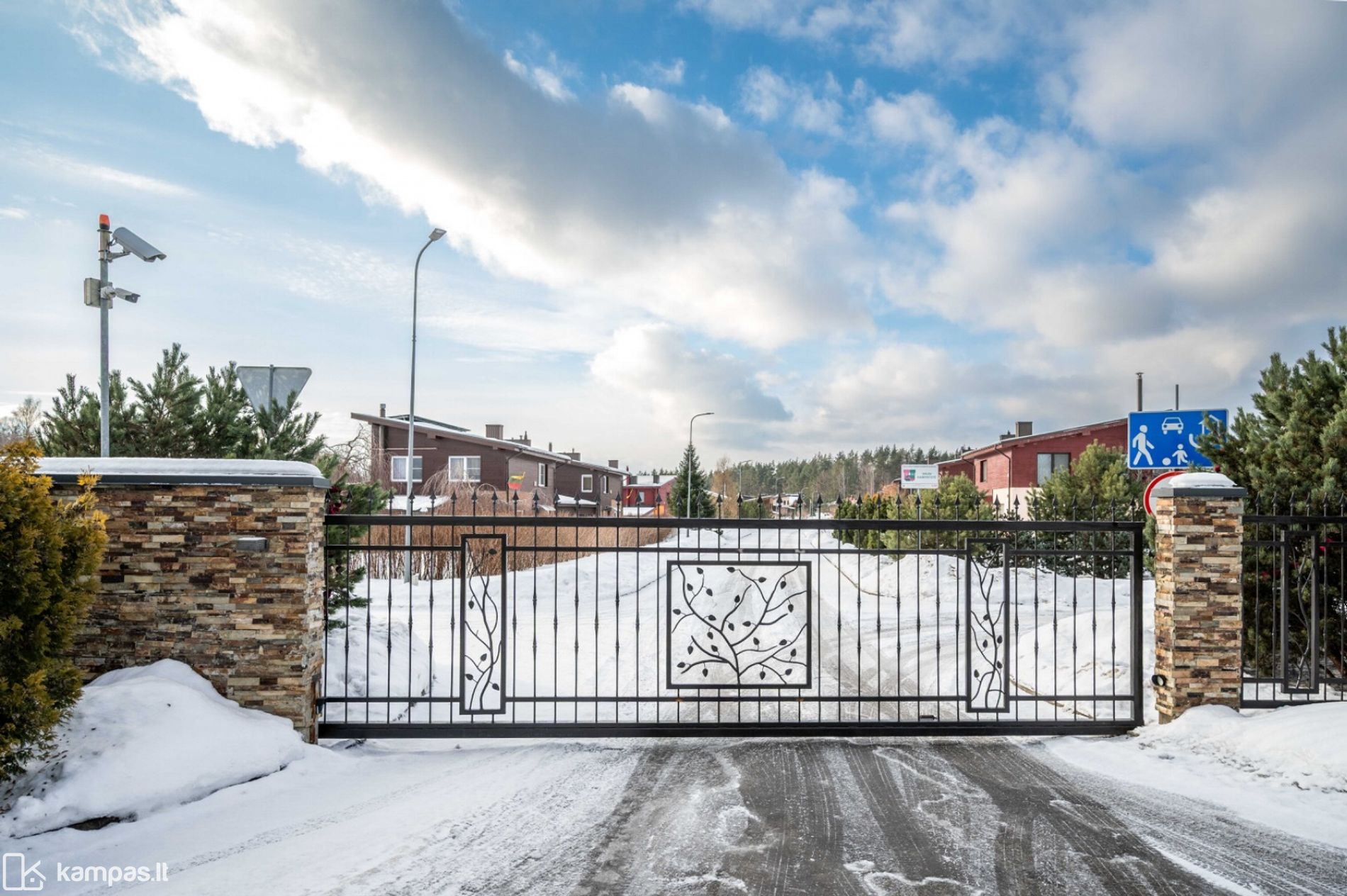 Main Image Vilniaus r. sav., Verkšionys, Neries Kilpų g.