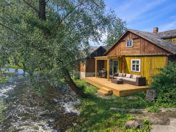 Alytaus r. sav., Ąžuoliniai