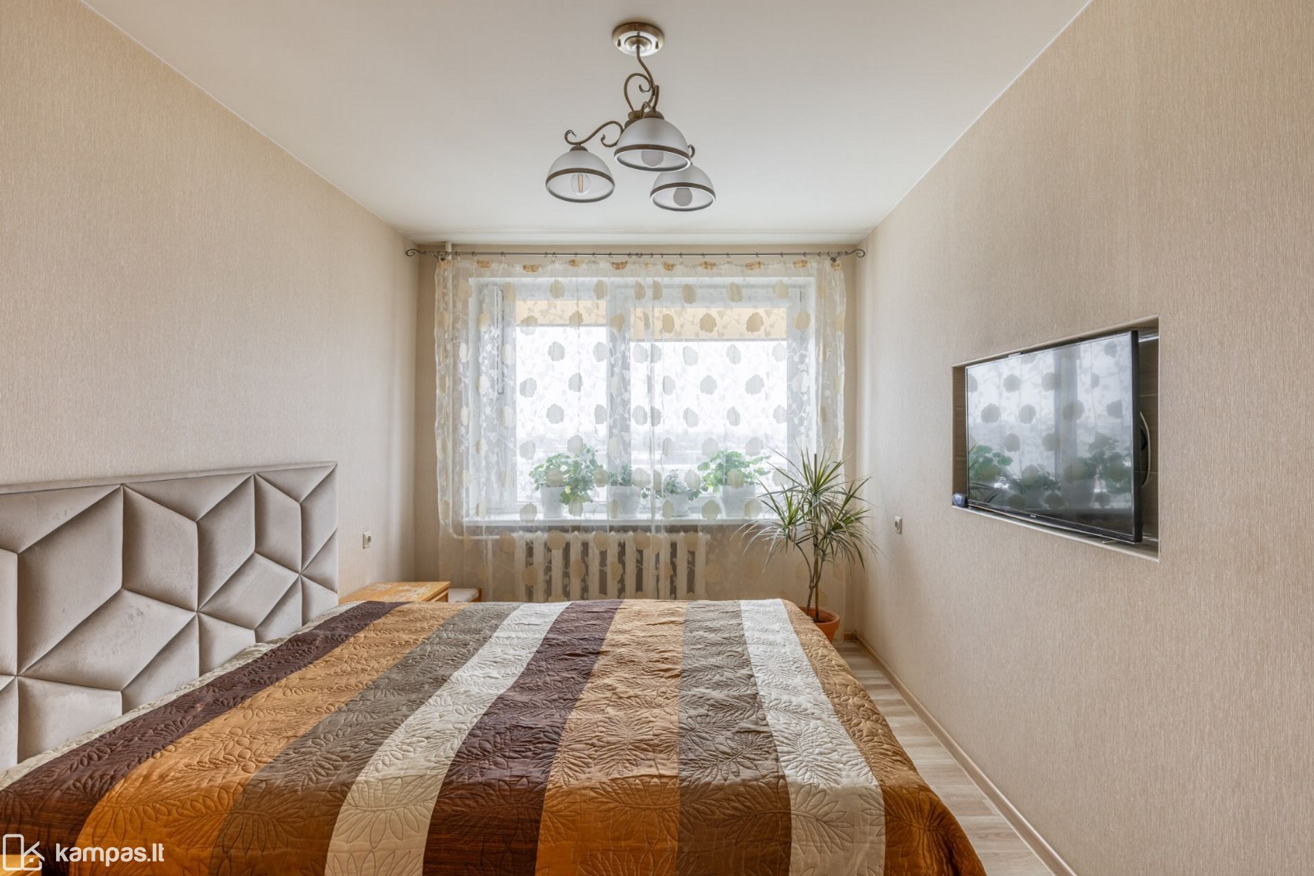 Main Image Kaunas, Kalniečiai, Savanorių pr.