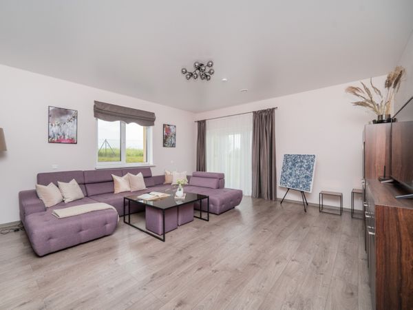 Vilniaus r. sav., Pilikonys