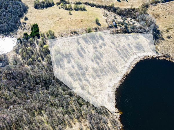 Molėtų r. sav., Piliakiemiai