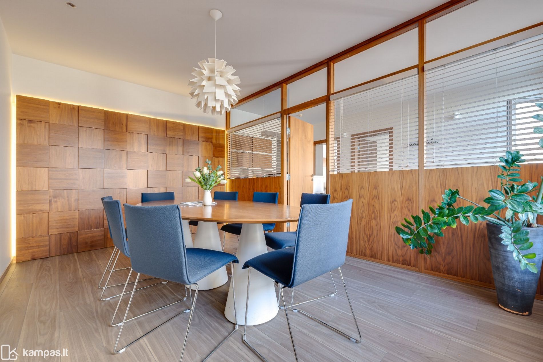 Main Image Vilnius, Žirmūnai, Juozo Balčikonio g.