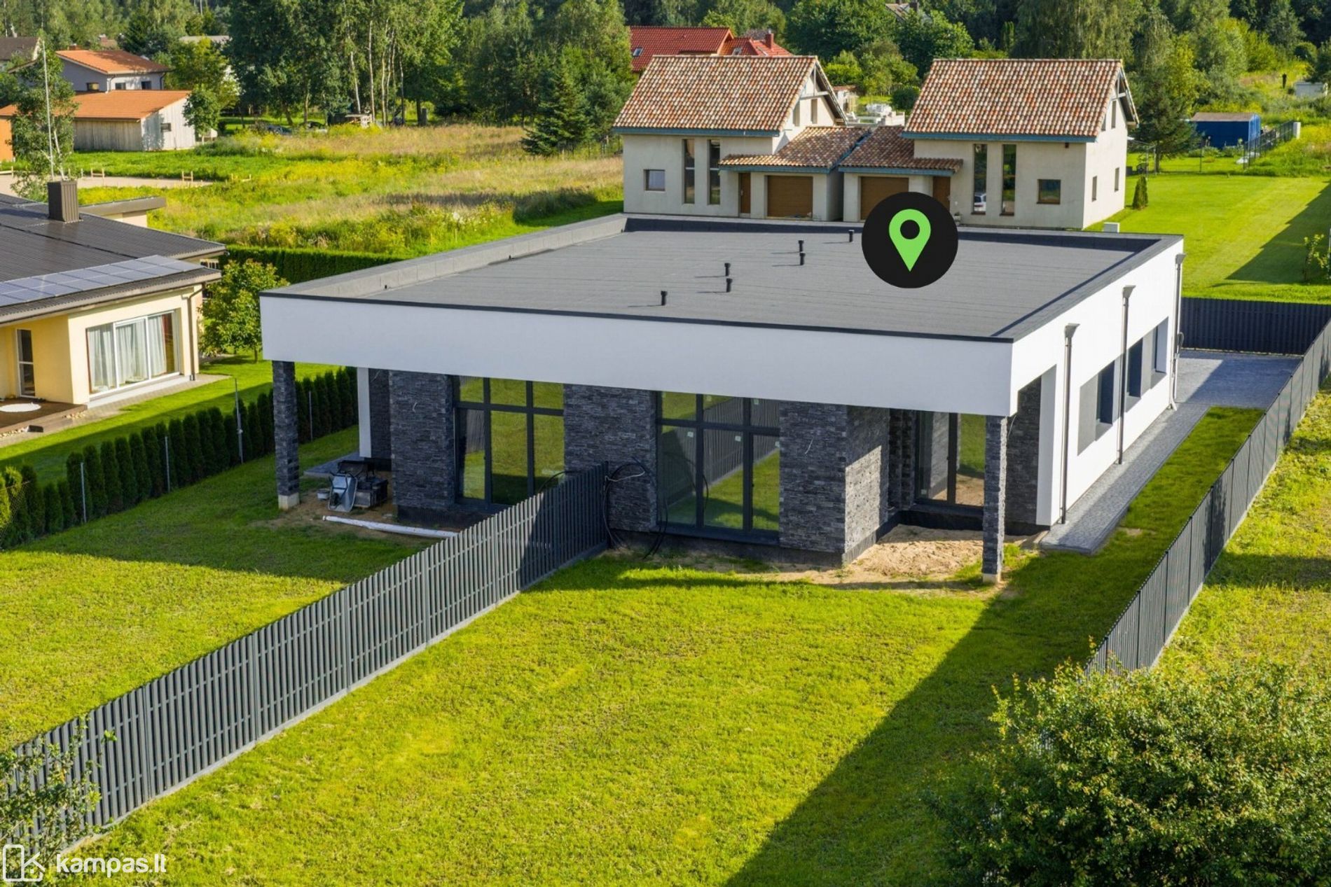 Main Image Vilnius, Aukštieji Paneriai, Sakų g.