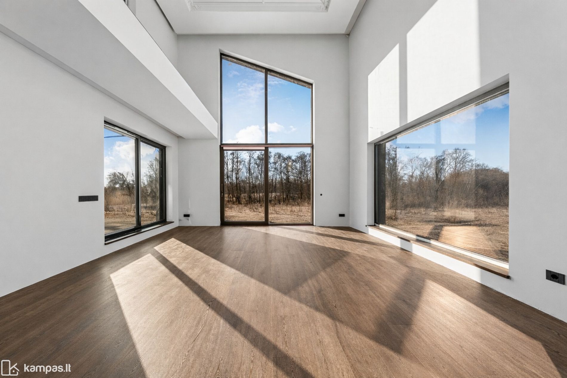 Main Image Vilniaus r. sav., Raudondvaris, Švenčionių g.