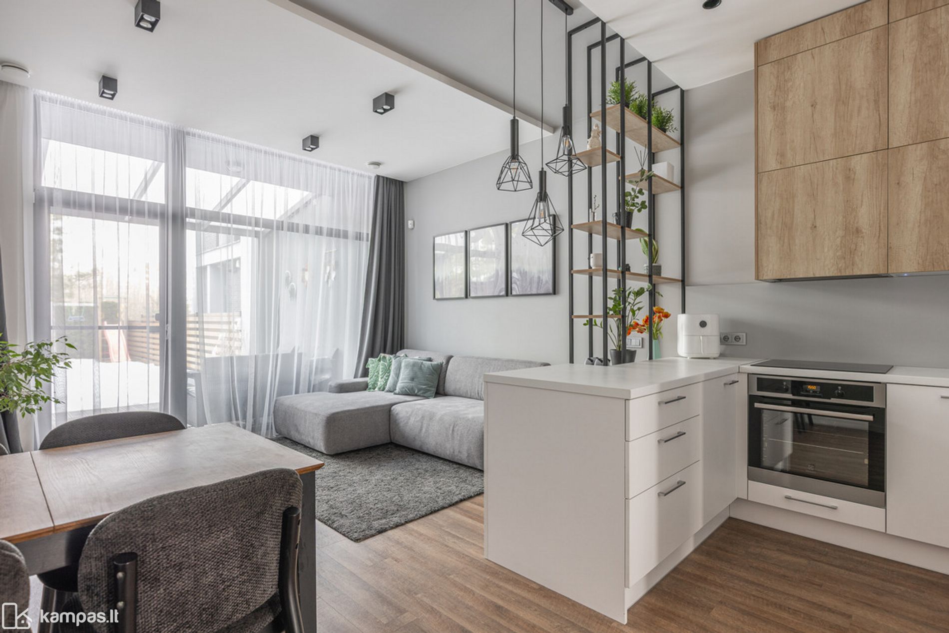 Main Image Vilnius, Pilaitė, Įsruties g.