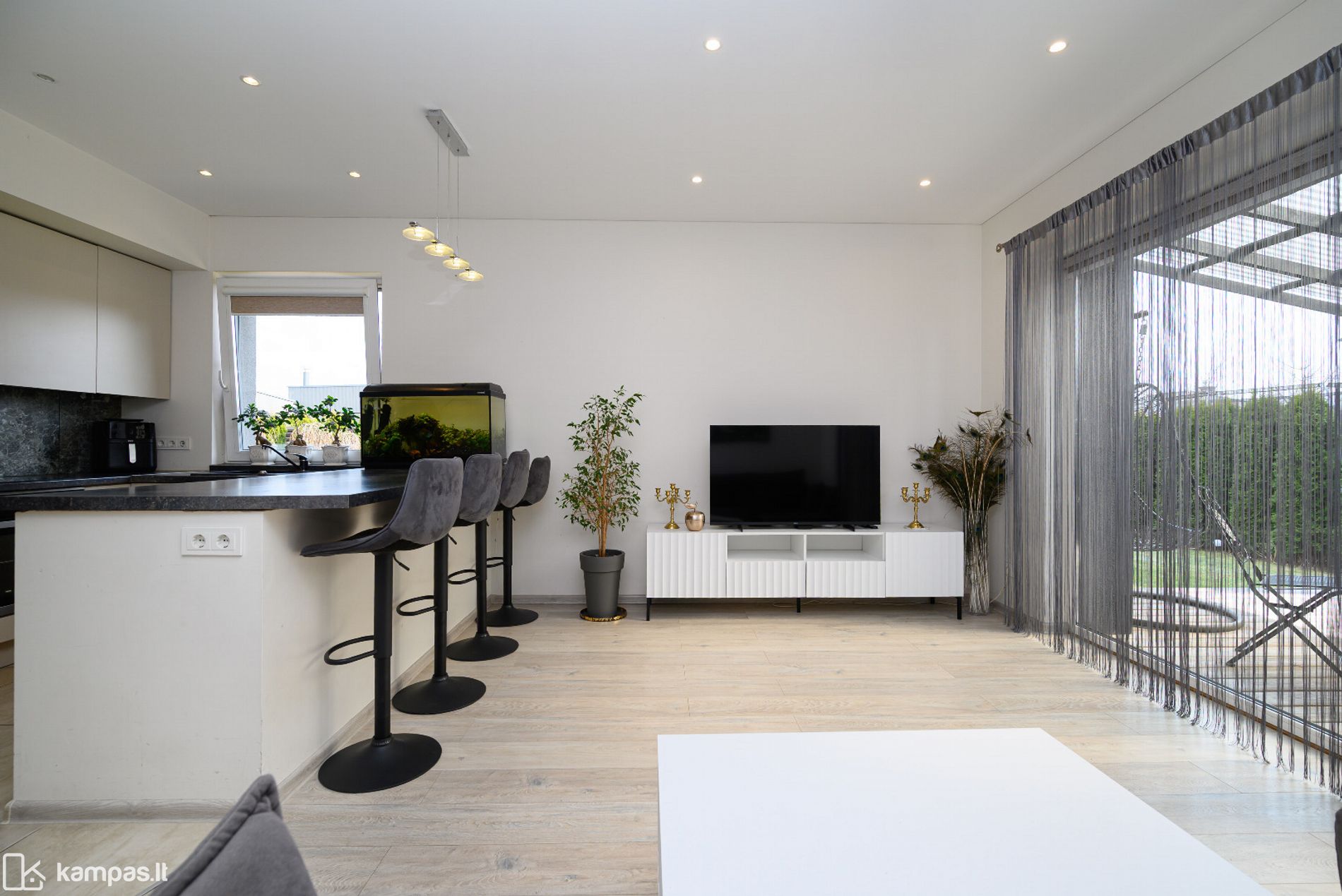 Main Image Kauno r. sav., Noreikiškės, Akacijų g.