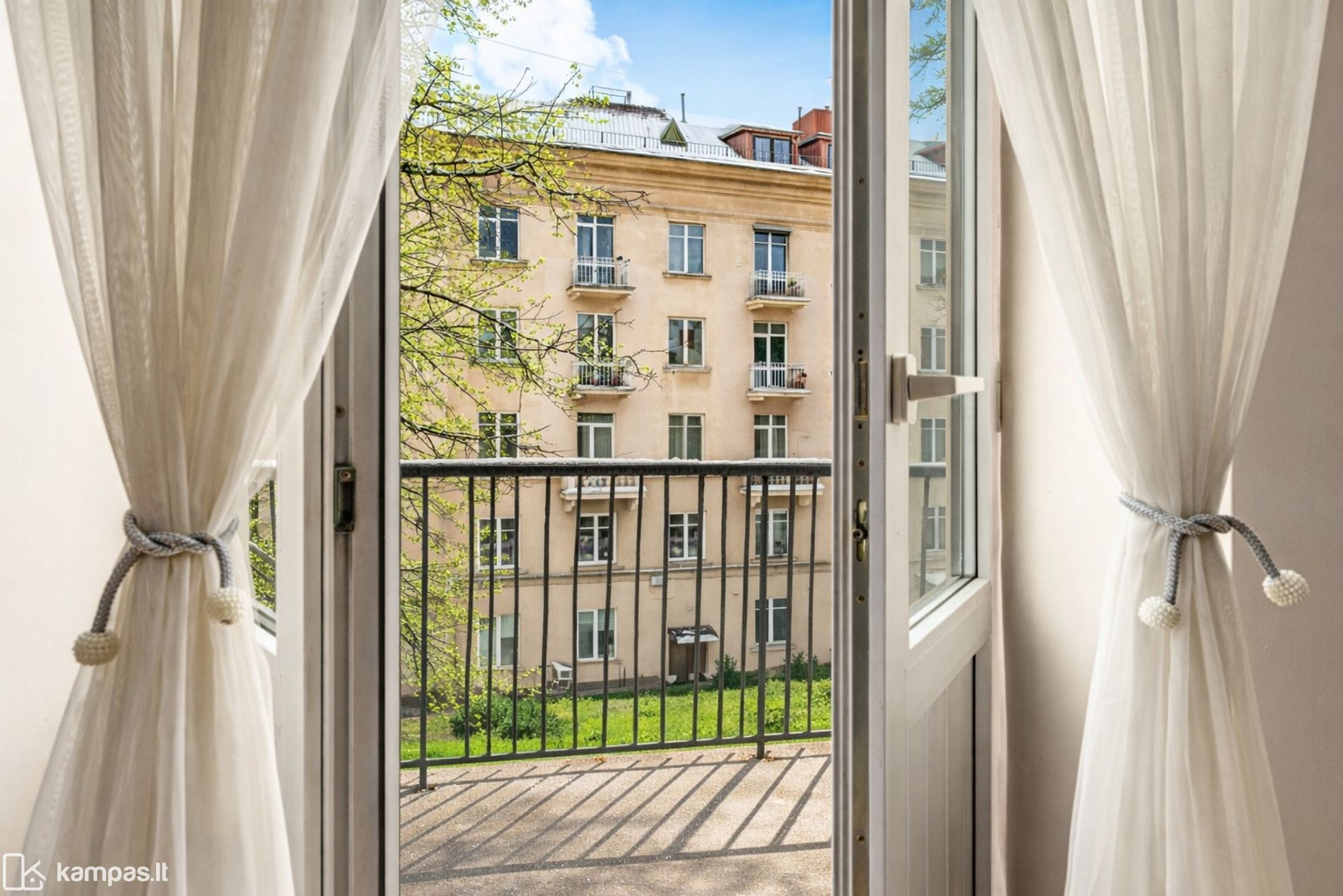 Main Image Vilnius, Senamiestis, A. Jakšto g.