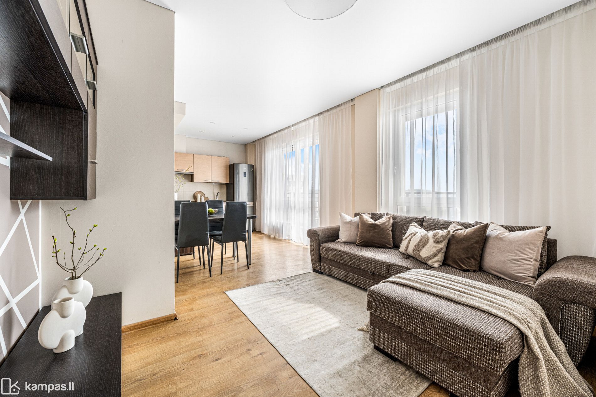 Main Image Vilnius, Fabijoniškės, Vėtrungių g.