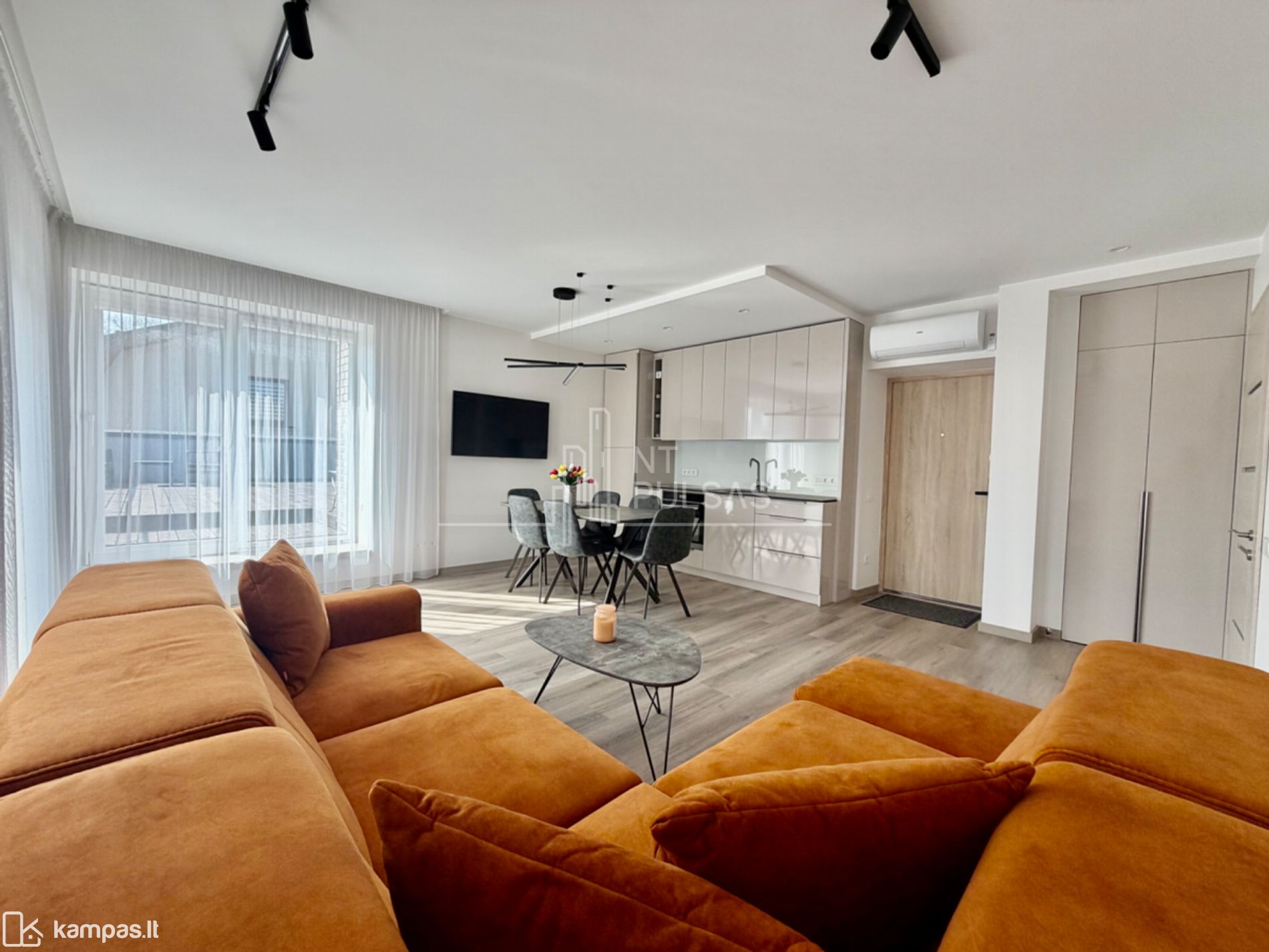 Main Image Palanga, Liepų tak.