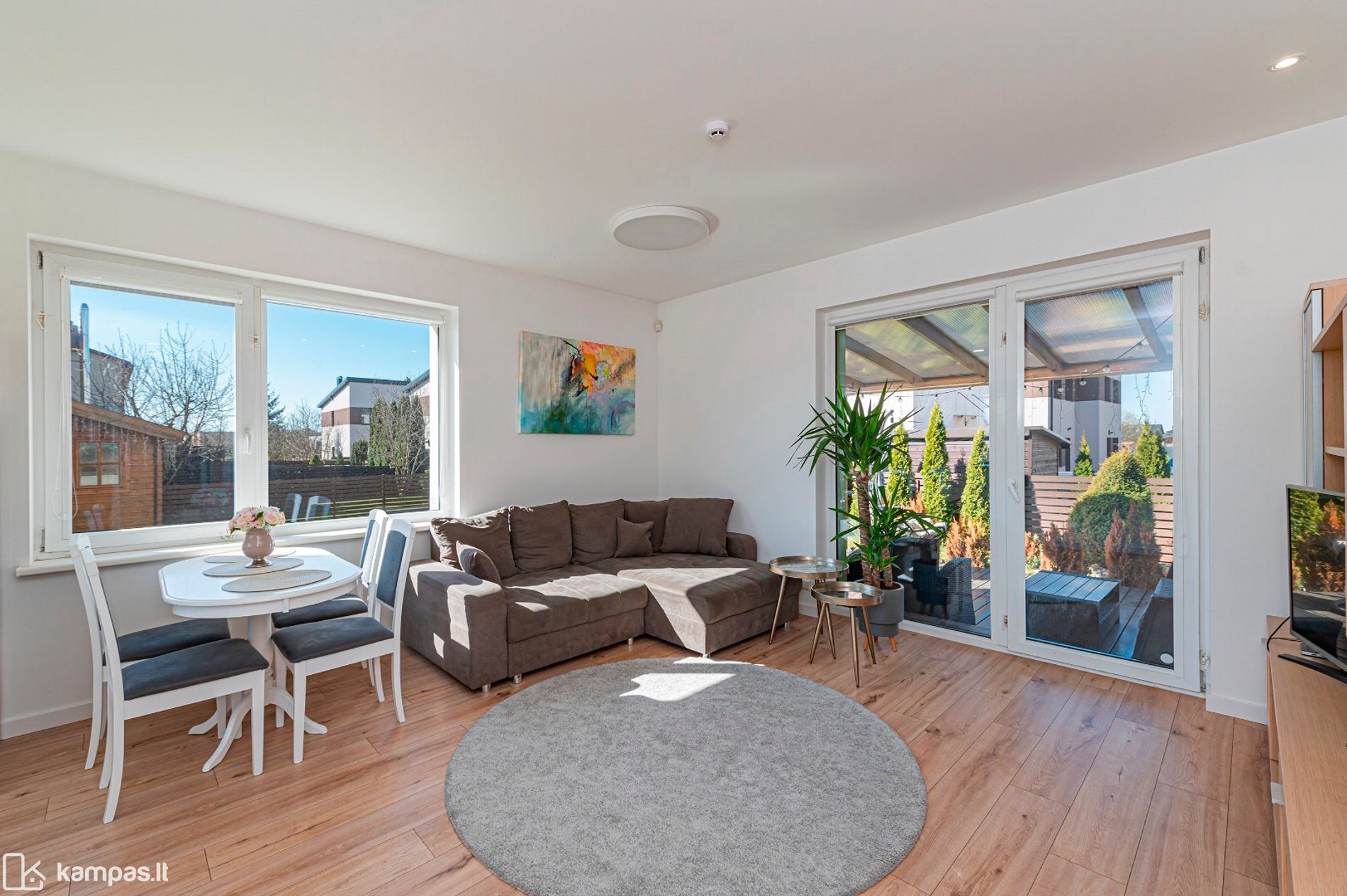 Main Image Kauno r. sav., Užliedžiai, Smilgų g.