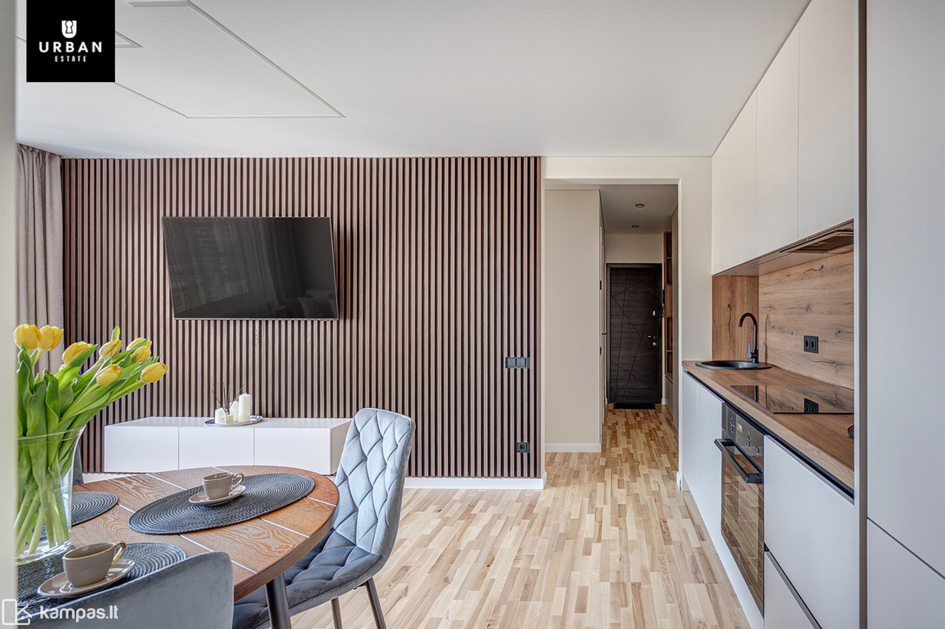 Main Image Vilnius, Karoliniškės, Apolinaro Juozo Povilaičio g.