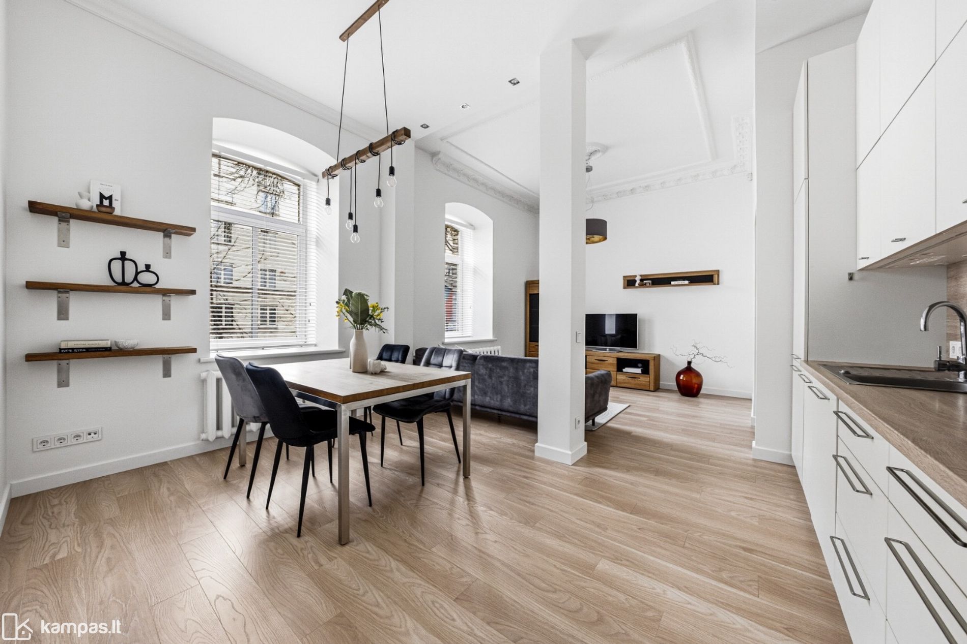 Main Image Vilnius, Senamiestis, A. Jakšto g.