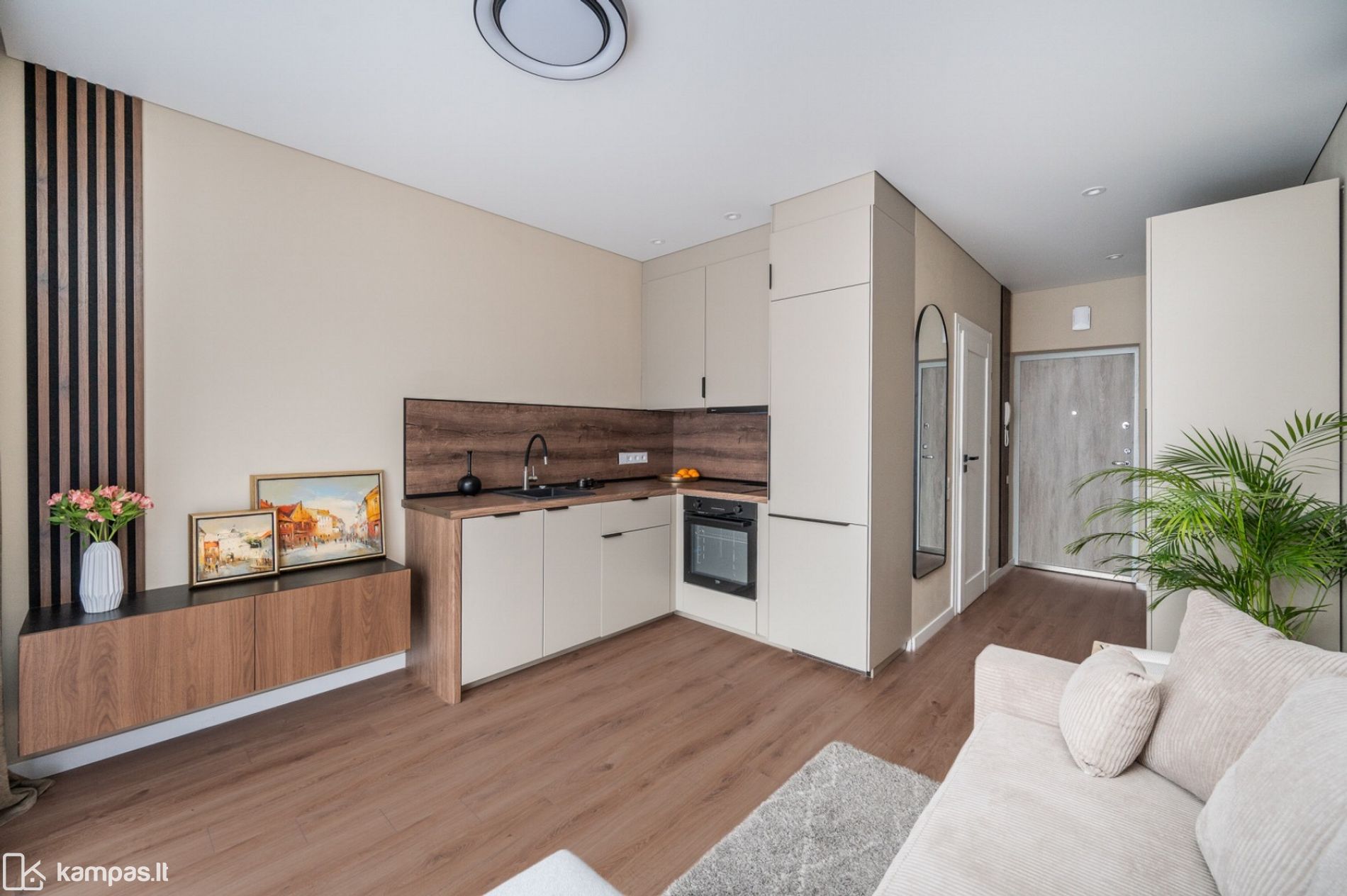 Main Image Vilnius, Lazdynėliai, Lazdynėlių g.