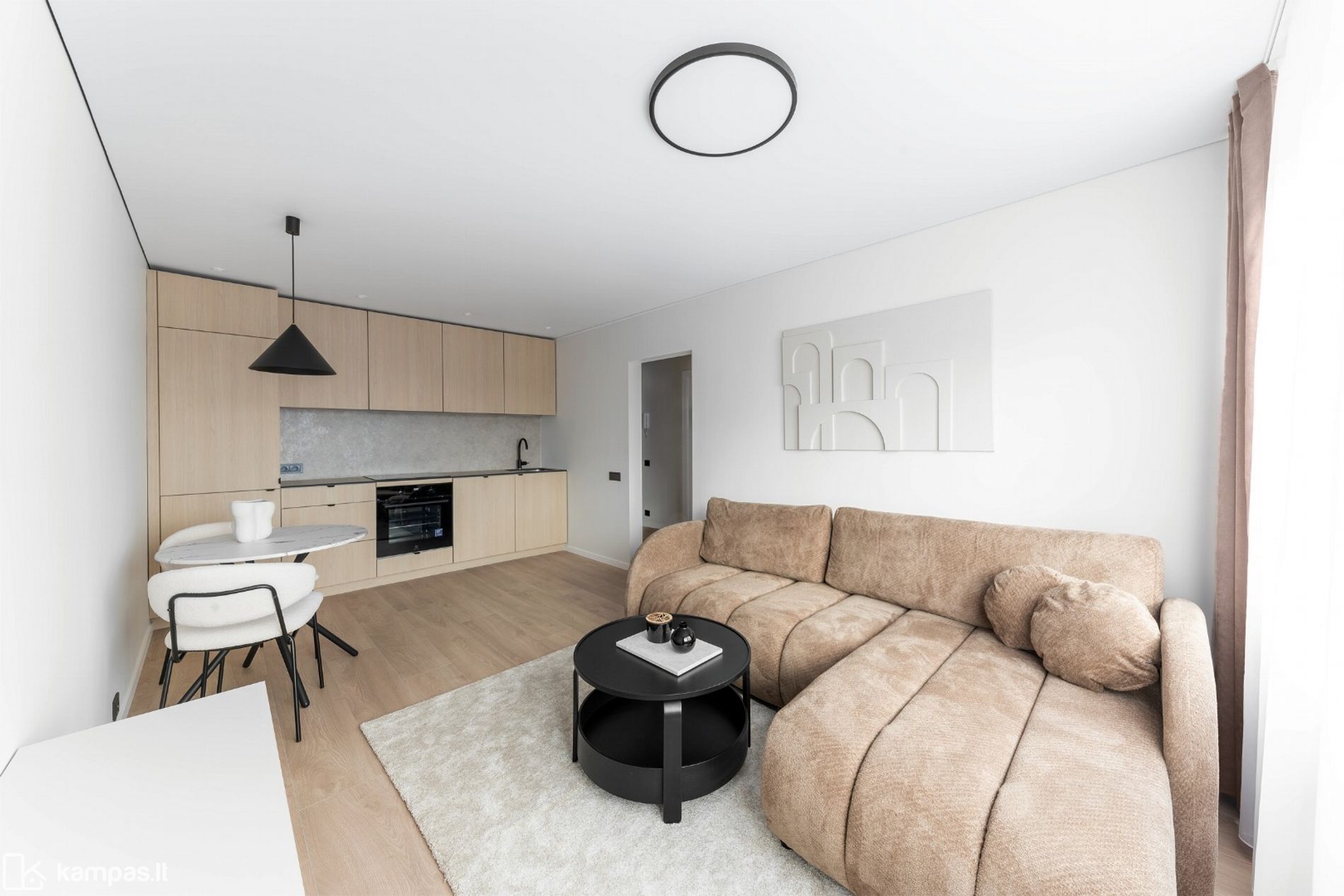 Main Image Vilnius, Karoliniškės, Laisvės pr.