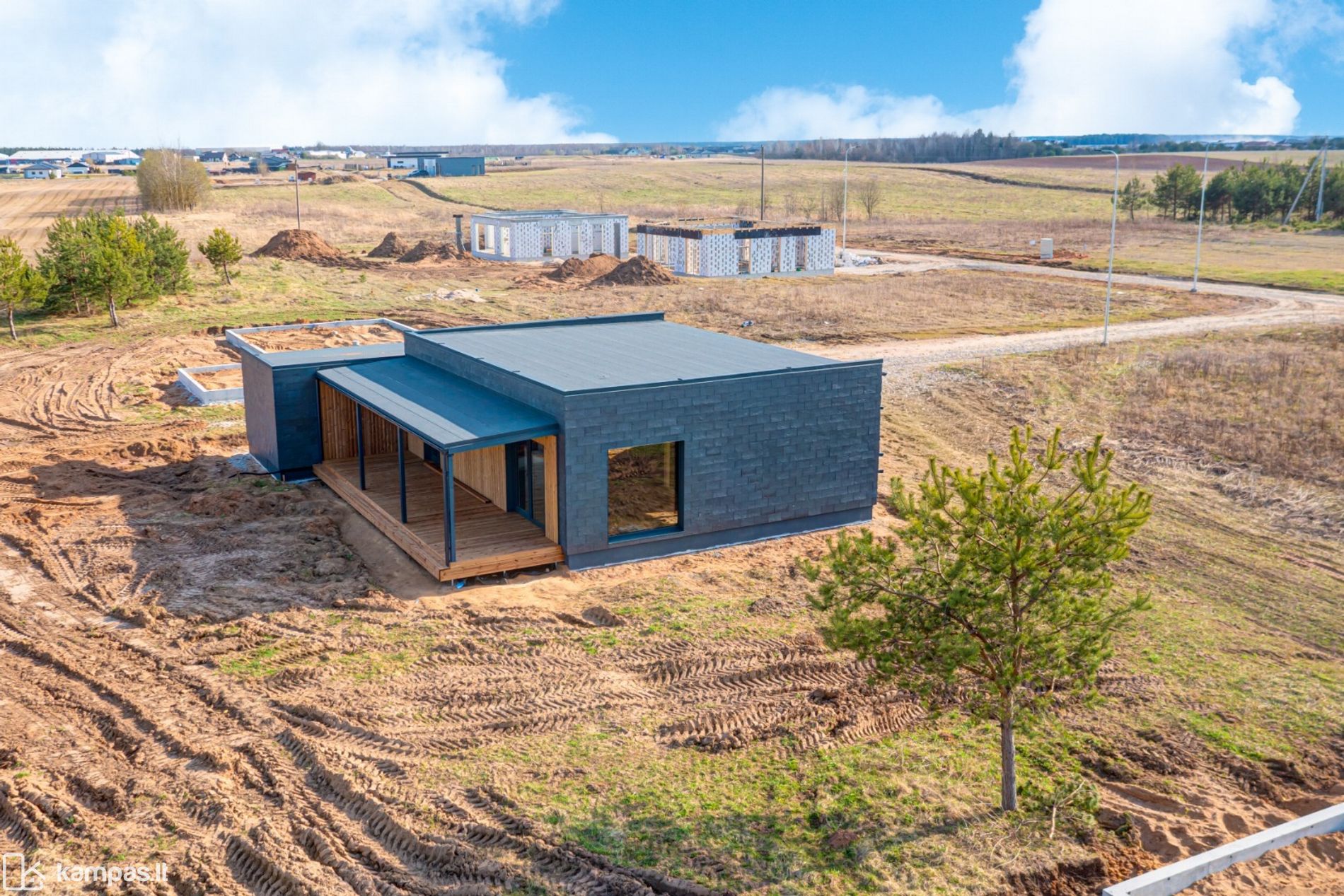 Main Image Trakų r. sav., Ladygos, Žvaigždžių g.