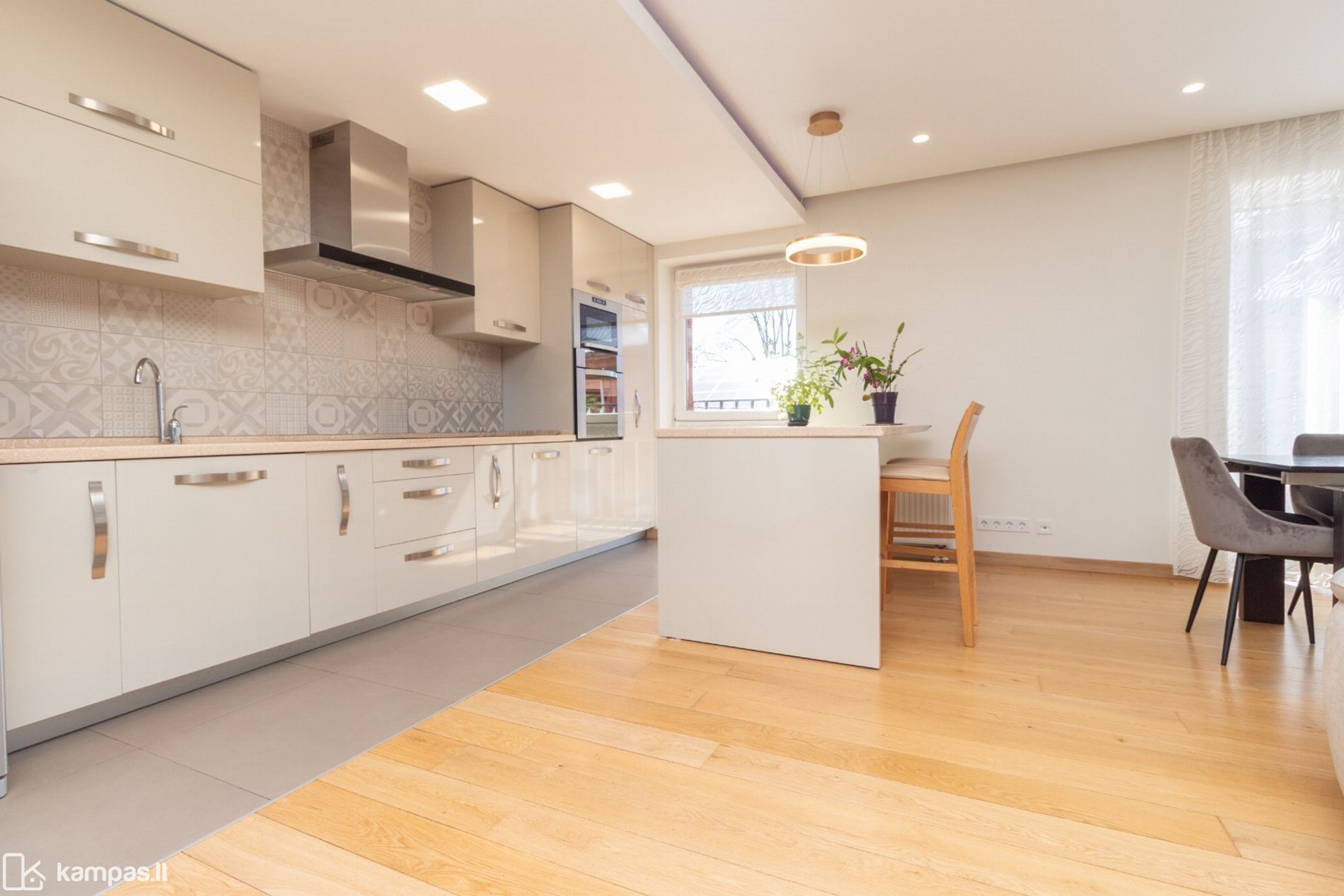 Main Image Kaunas, Žaliakalnis, Dzūkų g.