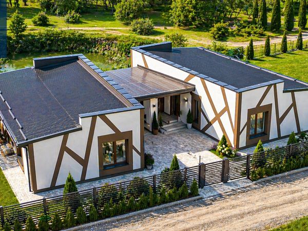 Trakų r. sav., Kariotiškės