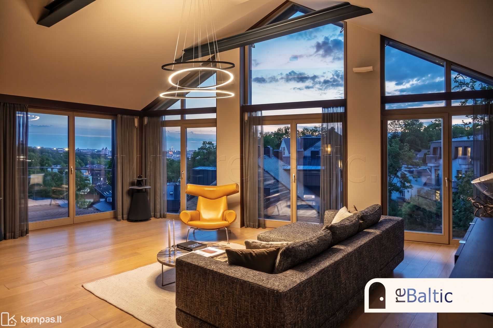 Main Image Vilnius, Užupis, Kreivasis skg.