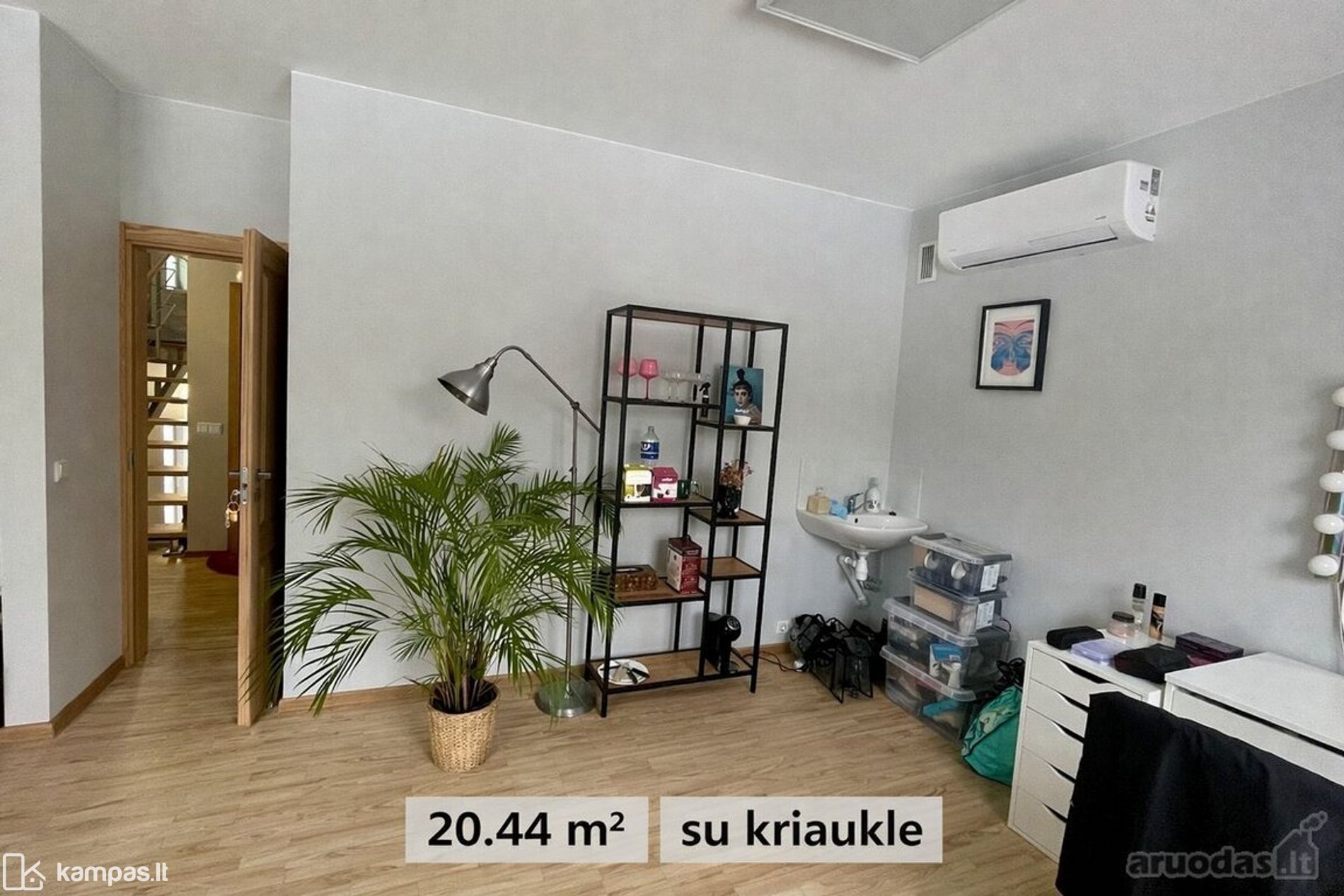 Main Image Vilnius, Užupis, Kreivasis skg.