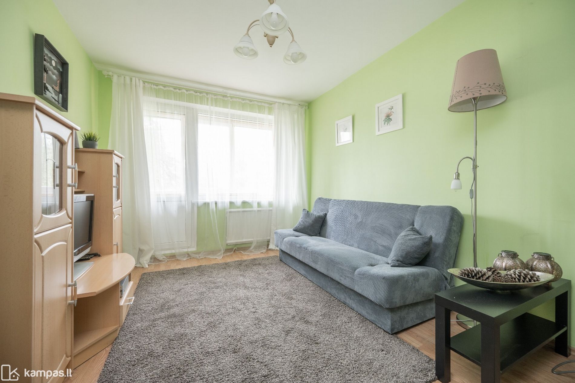Main Image Vilnius, Karoliniškės, Algimanto Petro Kavoliuko g.