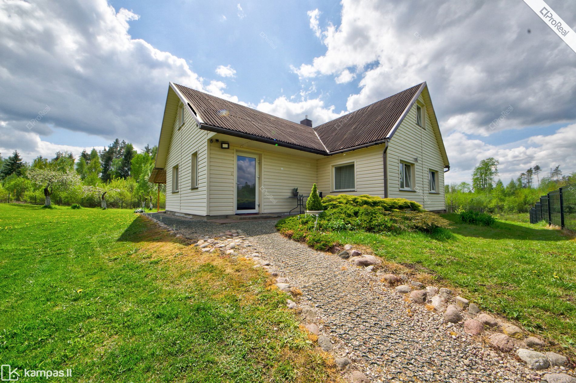Main Image Trakų r. sav., Žūkai, Širmuko g.