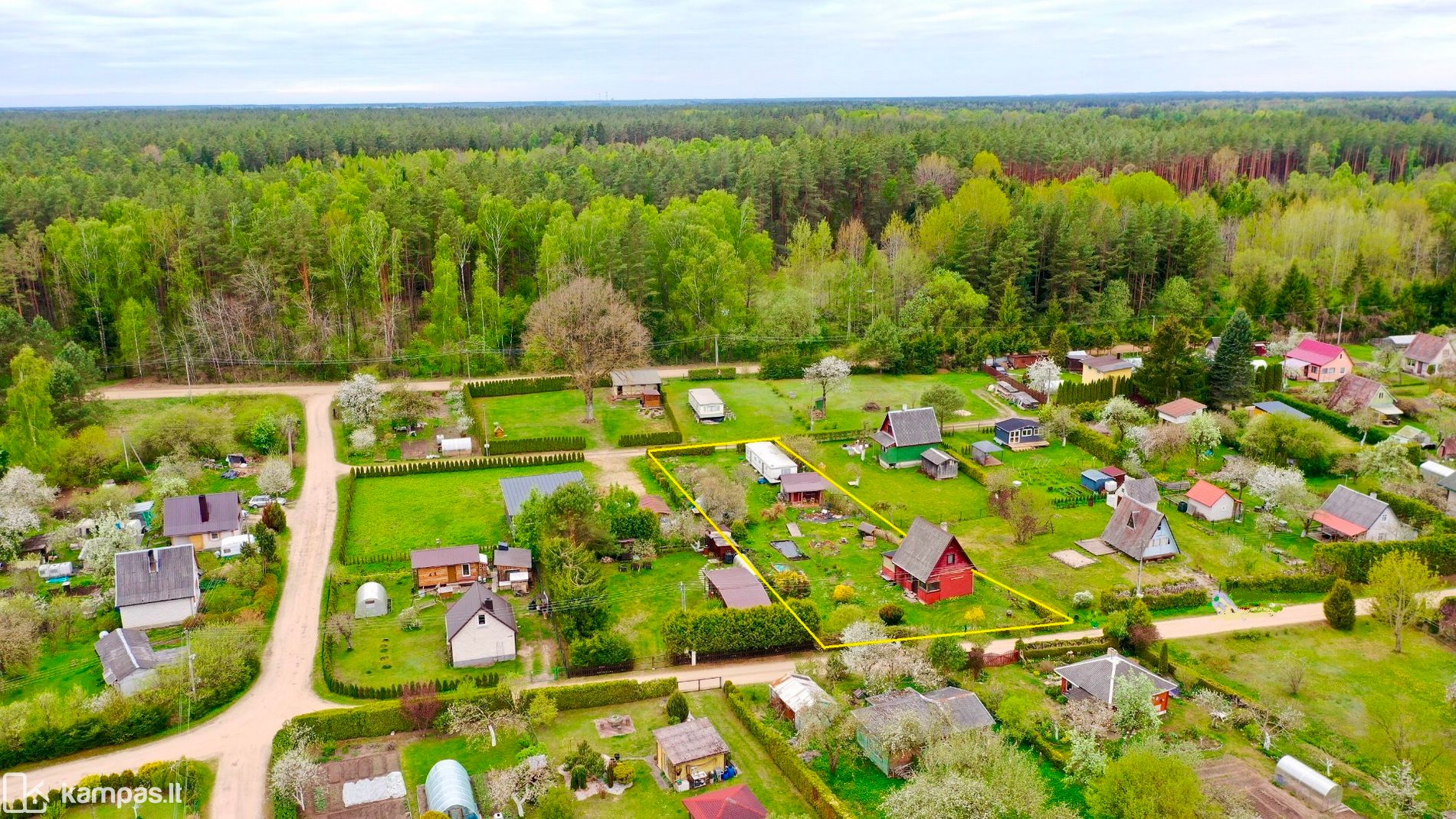 Main Image Jonavos r. sav., Bulotai, Ežero g.
