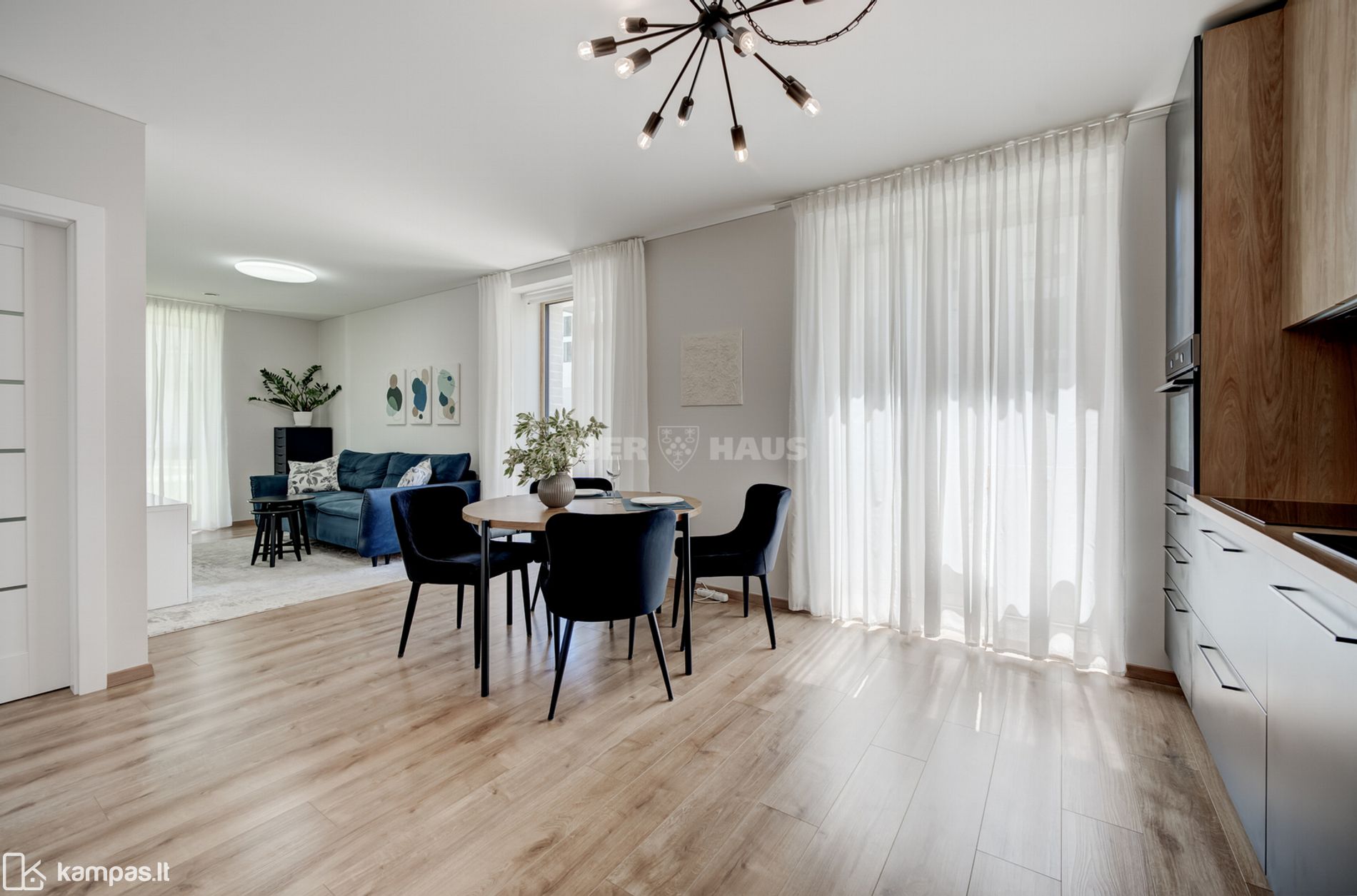 Main Image Vilnius, Žirmūnai, Šeimyniškių g.