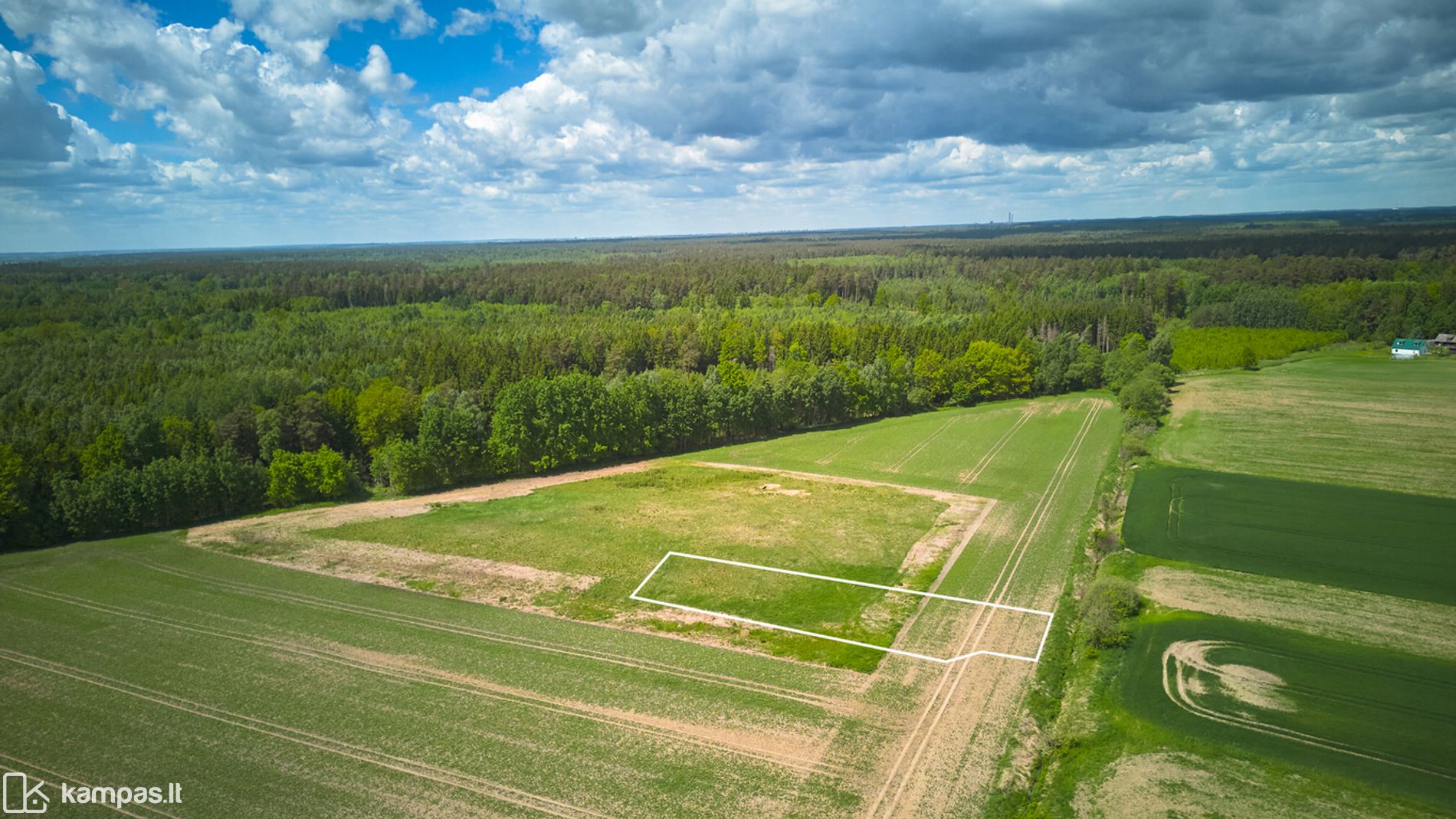 Main Image Kauno r. sav., Piliuona, Stirnų g.