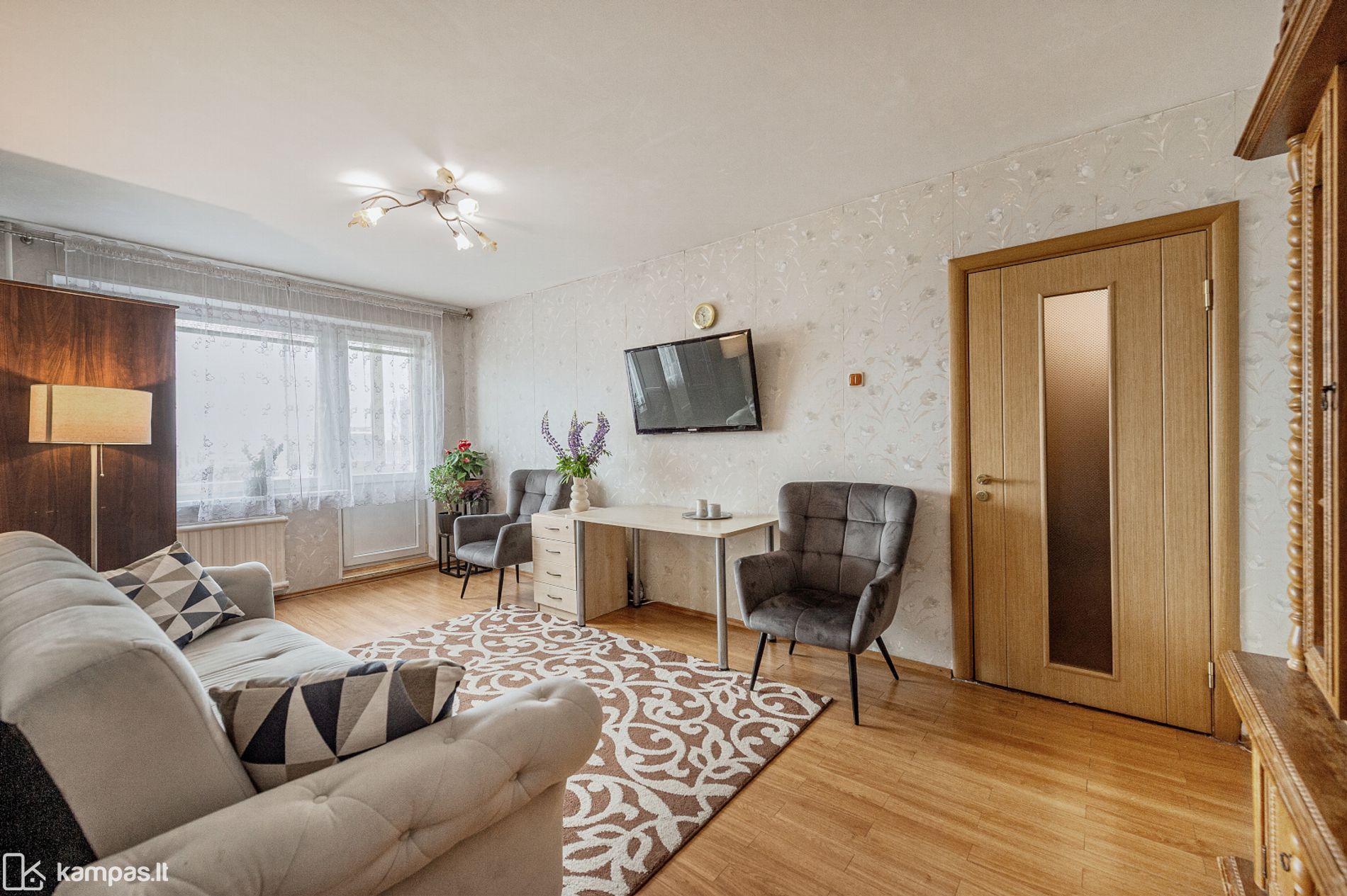 Main Image Vilnius, Karoliniškės, Laisvės pr.